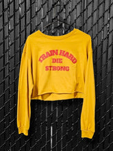 Train Hard Die Strong Ladies Cropped Longsleeve (Vintage Gold)